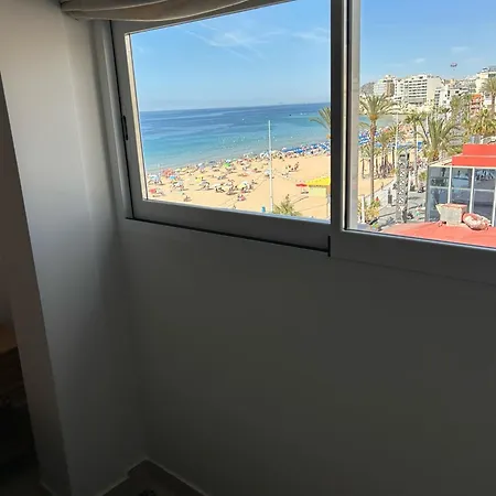 5 Estrellas 1 Frente Al Mar Бенидорм